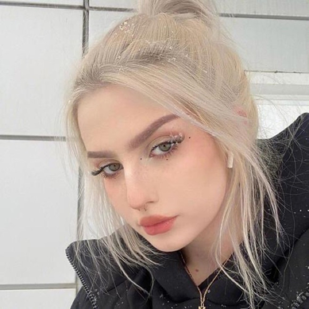 Meet your Posher, Oriel